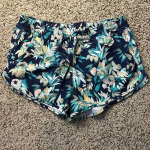 Columbia Floral Women's Shorts, size M